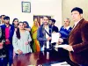 पाकिस्तान से विस्थापित 14 लोगों को मिली भारतीय नागरिकता 