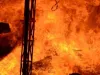 रूस में बिजली लाइन से लगी आग, 16 घर जले