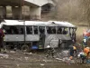 अमेरिका में ट्रेन की बस से टक्कर, 55 लोग घायल