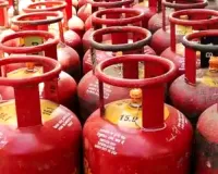 एलपीजी गैस के आवंटन की नई व्यावसायिक वितरण नीति जारी : उपभोक्ताओं को संबंधित ऑयल गैस कंपनी के वितरक के साथ करना होगा पंजीकरण, प्राथमिकता के आधार पर आवंटन