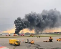 रूस में ईंधन टैंकर में आग लगने से 3 लोगों की मौत