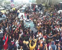 किरोड़ी का समर्थकों के साथ जयपुर कूच आगरा रोड पर रोका तो बैठे धरने पर