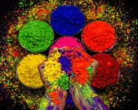 पीसीसी मुख्यालय में कार्यकर्ताओं ने मनाई होली : कार्यकर्ताओं और नेताओं ने रंग खेलकर भाईचारे और एकता का दिया संदेश, बड़े नेताओं ने अपने आवास पर लगाए रंग