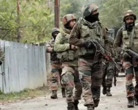 कश्मीर में आतंकवादियों के ठिकाने का खुलासा, विस्फोटक बरामद