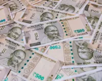 भारतीय रुपए आखिरकार कैसे एशिया में ‘सबसे अधिक अस्थिर’ से ‘सबसे कम अस्थिर’ हो गया