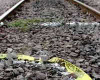 उत्तर प्रदेश में ट्रेन की चपेट में आने से एक किसान की मृत्यु 