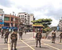 बांग्लादेश में भयावह हिंसा के बाद कर्फ्यू में ढील, कुछ घंटे के लिए खुले कार्यालय 
