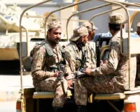 पाकिस्तान में सेना छावनी पर आत्मघाती हमला, 8 जवान घायल
