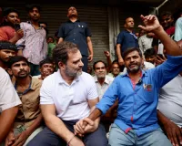 राहुल गांधी ने की GTB नगर में श्रमिकों के साथ मुलाकात