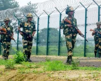 Jammu & Kashmir: अंतरराष्ट्रीय सीमा पर पाक ने फिर की गोलीबारी, BSF जवान हुआ घायल