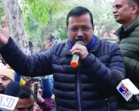 अरविंद केजरीवाल ने भाजपा को दी चुनौती : झुग्गीवालों के लिए मकान बनाओ, मैं नहीं लड़ूंगा चुनाव 