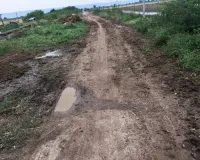 डडवाड़ा गांव को अब भी पक्की सड़क का इंतजार, बीमारों व विद्यार्थियों को होती भारी परेशानी