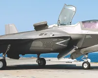 ट्रंप को लगा उन्हीं के टैरिफ का डंक, 6 देशों ने रद्द की एफ-35 फाइटर जेट डील