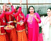 रिकॉर्ड वोटिंग : बिहार में प्रथम चरण में पड़े 65% वोट, 1314 प्रत्याशियों के भाग्य ईवीएम में बंद