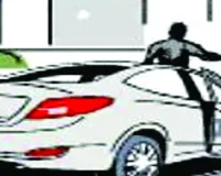 बदमाशों ने हथियार की नोक पर लूटी कार : जीपीएस ट्रैकिंग से 2 घंटे में पकड़ा, युवती गिरफ्तार