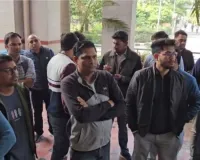 एसएमएस मेडिकल कॉलेज : रेजिडेंट डॉक्टरों का पैरामेडिकल संस्थान में डॉक्यूमेंट वेरिफिकेशन के लिए बुलाने पर कड़ा विरोध, उचित व्यवस्था की मांग 