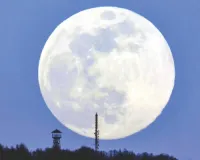 अंतरिक्ष में 5 नवंबर को दिखेगा सुपरमून का दिलचस्प नजारा, धरती के सबसे करीब आ रहा चांद