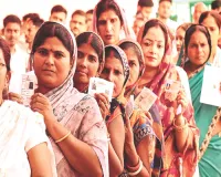 बिहार विधानसभा चुनाव : महिलाएं वोटर के रूप में तो निर्णायक, उम्मीदवार के रूप में हाशिए पर