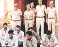 एरिया डोमिनेशन अभियान : 70 टीम, 264 अधिकारी-जवान, 380 स्थानोंं पर दबिश ; 51 बदमाशों पर शिकंजा