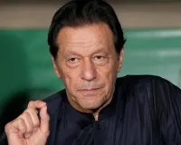 आखिर क्यों इमरान खान से जेल में नहीं मिल पा रहा है परिवार? धरने पर बैठी बहनों पर र्कारवाई