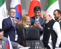 G20 समिट में पीएम मोदी ने की जॉर्जिया मेलोनी से मुलाकात, एक दूसरे को देखकर मुस्कुराते हुए आए नजर 
