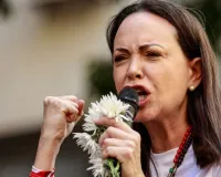 मारिया कोरिना के नोबेल प्राइज लेने में बड़ा अड़ंगा वेनेजुएला सरकार घोषित कर सकती है भगोड़ा