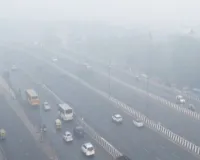 दिल्ली की हवा फिर जहरीली : ग्रैप -4 हटते ही 'बहुत खराब' श्रेणी में पहुँचा प्रदूषण का प्रकोप, कई इलाकों में एक्यूआई 400 के पार दर्ज