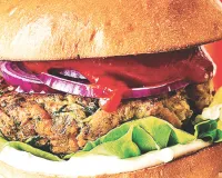 यह बहस भी अजीब है: शाकाहारी ‘बर्गर’ को ‘वेज बर्गर’ कहा जाना चाहिए या नहीं?