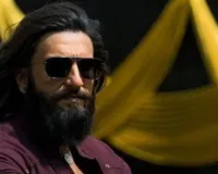 ‘धुरंधर’ ने बॉक्स ऑफिस पर किया धमाका : 100 करोड़ के क्लब में शामिल हुई फिल्म, तीन दिन में हाई-ऑक्टेन एक्शन थ्रिलर ने दी शानदार शुरुआत