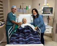 जयपुर के डॉ. रविन्द्र सिंह राव ने की फिल्म अभिनेता प्रेम चोपड़ा के हृदय की जटिल टावी प्रोसीजर, प्रक्रिया के बाद तेजी से हो रहे स्वस्थ 