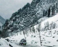 कश्मीर में हाड कंपाने वाली ठंड : हिमपात-बारिश होने का अनुमान, शून्य से नीचे तापमान