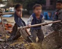 दक्षिण-पूर्वी दिल्ली से 18 बाल श्रमिकों को बचाया, नौ दुकानें सील