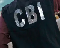 आईटीएटी घूसकांड : सीबीआई की 22 ठिकानों पर बड़ी कार्रवाई, कैश ज्वैलरी, डिजिटल डेटा और फाइलें बरामद