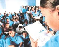 देश में 45.4 फीसदी लड़कियां नहीं जाती स्कूल, महाराष्ट्र का बुरा हाल