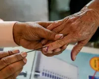 महाराष्ट्र के 264 नगर निकायों के लिए मतदान जारी, 3 दिसंबर को होगी मतगणना