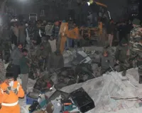 मोरक्को में दर्दनाक हादसा : दो रिहायशी इमारतें ढहीं, 19 लोगों की मौत, रातभर चला रेस्क्यू ऑपरेशन