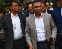 बांग्लादेश हिंसा के बीच 17 साल बाद तारिक रहमान की वतन वापसी, BNP के बड़े नेताओं ने किया स्वागत, जानें क्या है वतन वापसी के मायने?