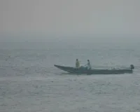 मछुआरों ने अनजाने में पार की अंतरराष्ट्रीय समुद्री सीमा : भारत और बंगलादेश ने 151 मछुआरों को भेजा वापस, जलक्षेत्र में भटकने के बाद किया था गिरफ्तार