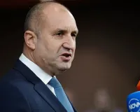 रुमेन रादेव बुल्गारिया में मध्यावधि संसदीय चुनावों से पहले राष्ट्रपति पद से देंगे इस्तीफा, नई पार्टी बनाने के संकेत