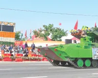 सेना मेडल लेते शहीद की मां बेहोश : सैन्य अधिकारियों ने संभाला, एंबुलेंस से ले जाया गया हॉस्पिटल 