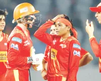 डब्ल्यूपीएल : गुजरात ने यूपी वॉरियर्ज को 45 रन से किया पराजित, राजेश्वरी गायकवाड़ रही प्लेयर ऑफ द मैच