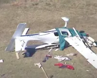 ऑस्ट्रेलिया में विमान क्रैश : हादसे के बाद लगी भीषण आग, पायलट सहित 2 लोगों की मौत