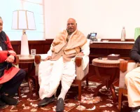 संसद भवन में थरूर की राहुल गांधी से मुलाकात : असंतोष की चर्चाओं पर लगा विराम, कहा- कई महत्वपूर्ण विषयों पर की रचनात्मक चर्चा 