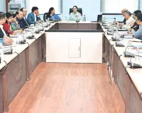 पर्यटन भवन में पर्यटन व कला एवं संस्कृति विभाग के लंबित प्रकरणों की समीक्षा बैठक में बाेली दिया कुमारी- शेखावाटी की हवेलियों का होगा संरक्षण और विकसित 