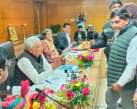 मधुमक्खी पालन से किसानों की आय होगी दोगुनी : राजस्थान बनेगा शहद उत्पादन का हब, किरोड़ी ने कहा- कृषि क्षेत्रों में नवीन तकनीकों को अपनाकर उत्पादन बढ़ाएं  किसान