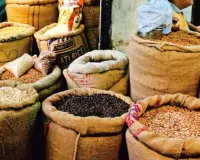 चावल-दालों में साप्ताहिक तेजी: गेहूं, चीनी नरम, खाद्य तेलों में घटबढ़