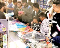 मकर संक्रांति कल: बाज मारेगा झपट्टा, डोरेमोन करेगा बचाव