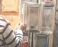 मिलावटखोरों पर बड़ी कार्रवाई : 10 हजार लीटर वनस्पति घी और 150 किलो मिर्च पाउडर सीज, सरसों के तेल का नमूना भी लिया 