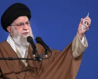 खामेनेई ने अमेरिकी राष्ट्रपति पर साधा निशाना : प्रदर्शनों के आगे नहीं झुकेगा ईरान, देश को अस्थिर करने की कोशिश का लगाया आरोप