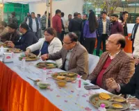 डीएलबी स्थित धमकेश्वर महादेव मंदिर में पौषबड़े की प्रसादी का भव्य आयोजन, अधिकारी-कर्मचारीगण बड़ी संख्या में रहे उपस्थित 